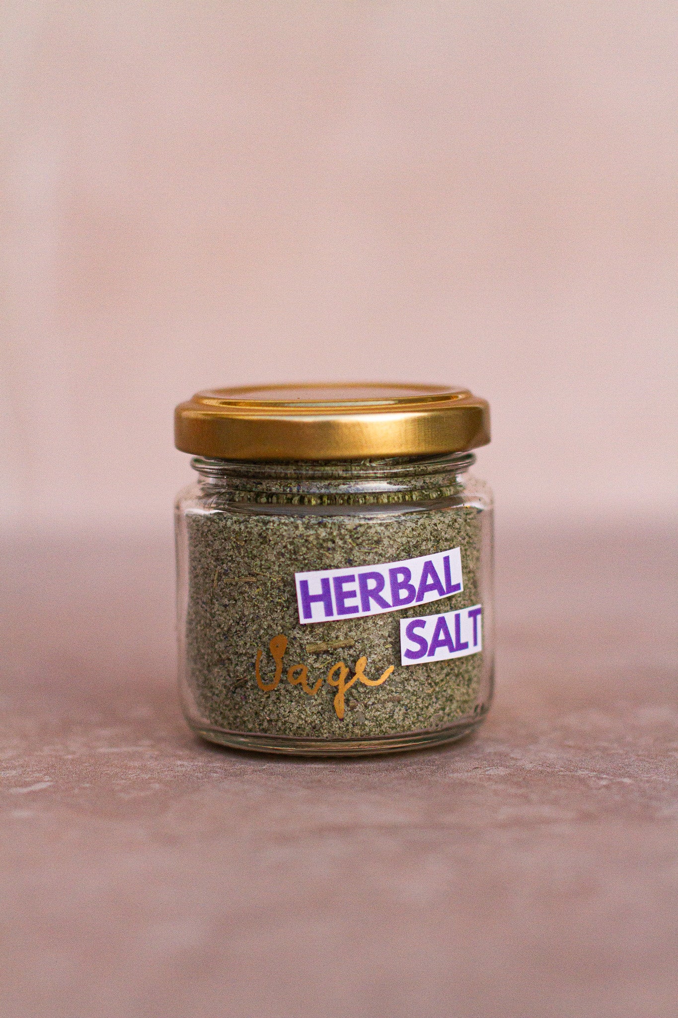 Herbal salt
