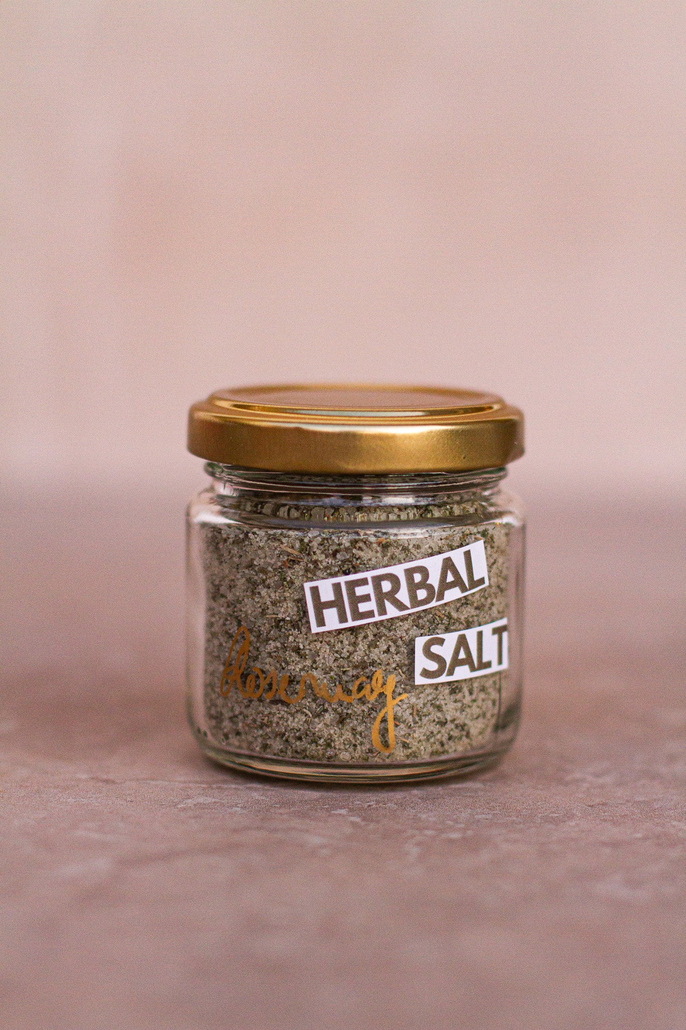 Herbal salt
